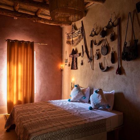 Bed and Breakfast Kasbah Tebi Айт-Бен-Хадду Экстерьер фото
